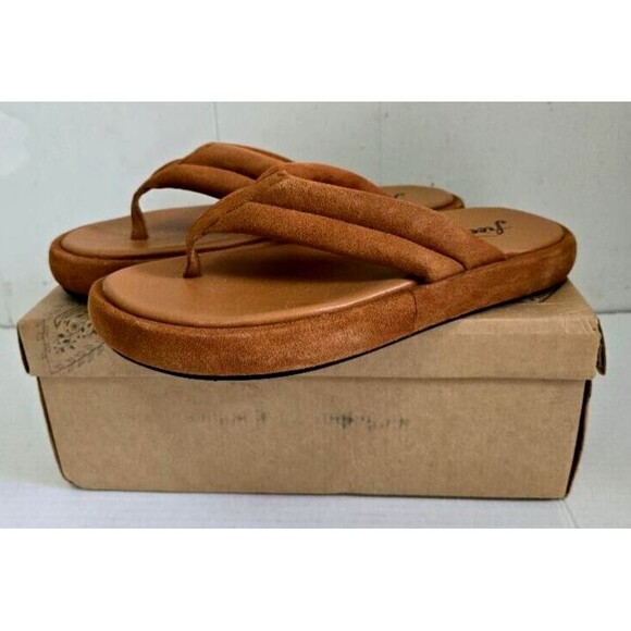 Free People Women's  Size 10 /EU 40  Wonderland L Thong Sandals Leather NIB! $98 - Picture 7 of 13